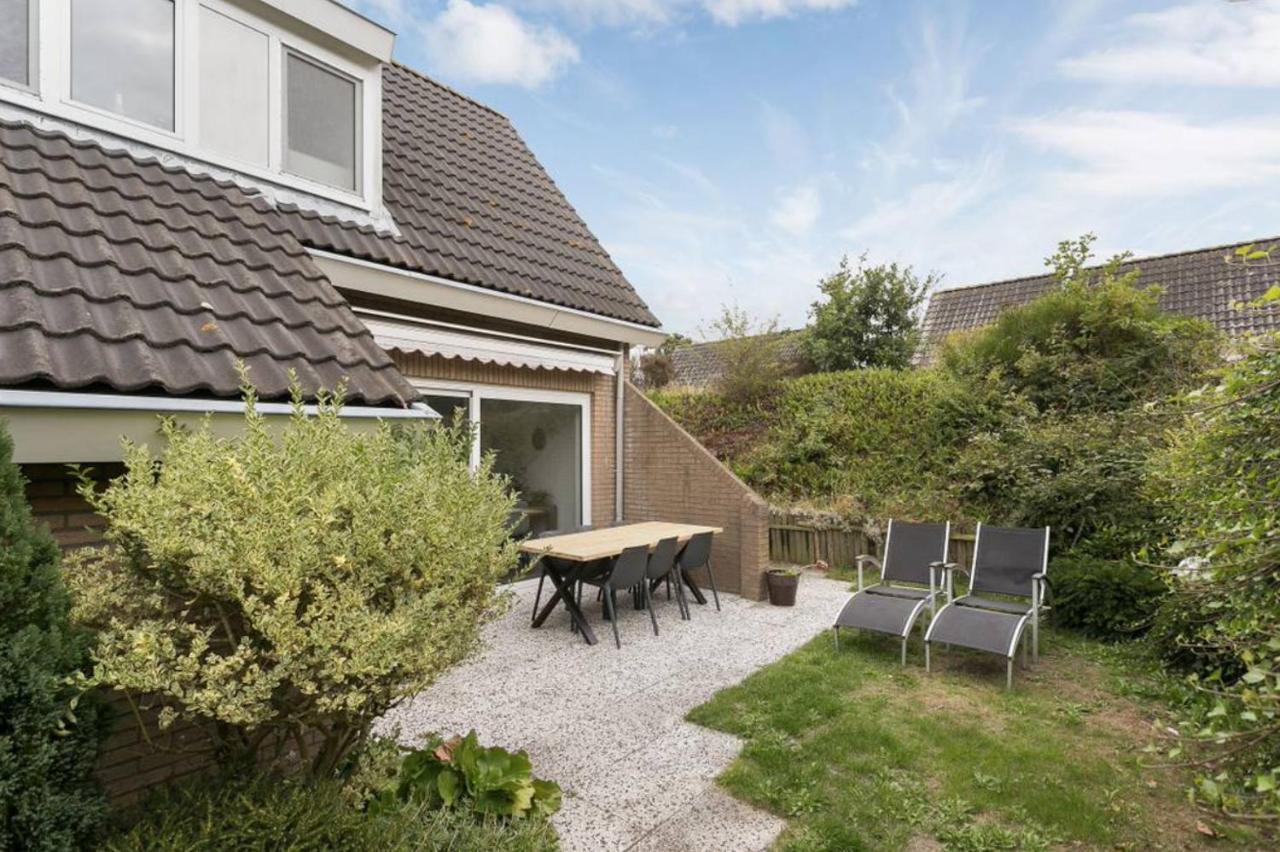 Huebsches Ferienhaus In Ouddorp - Fusslaeufig Zum Strand Und Zentrum Kültér fotó